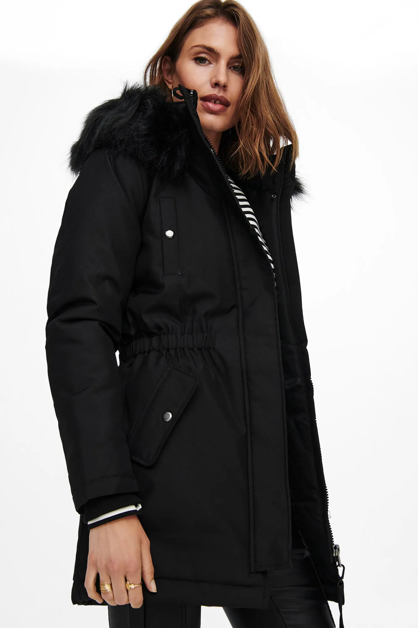Only Abrigo Con Capucha De Pelo Negro Outlet