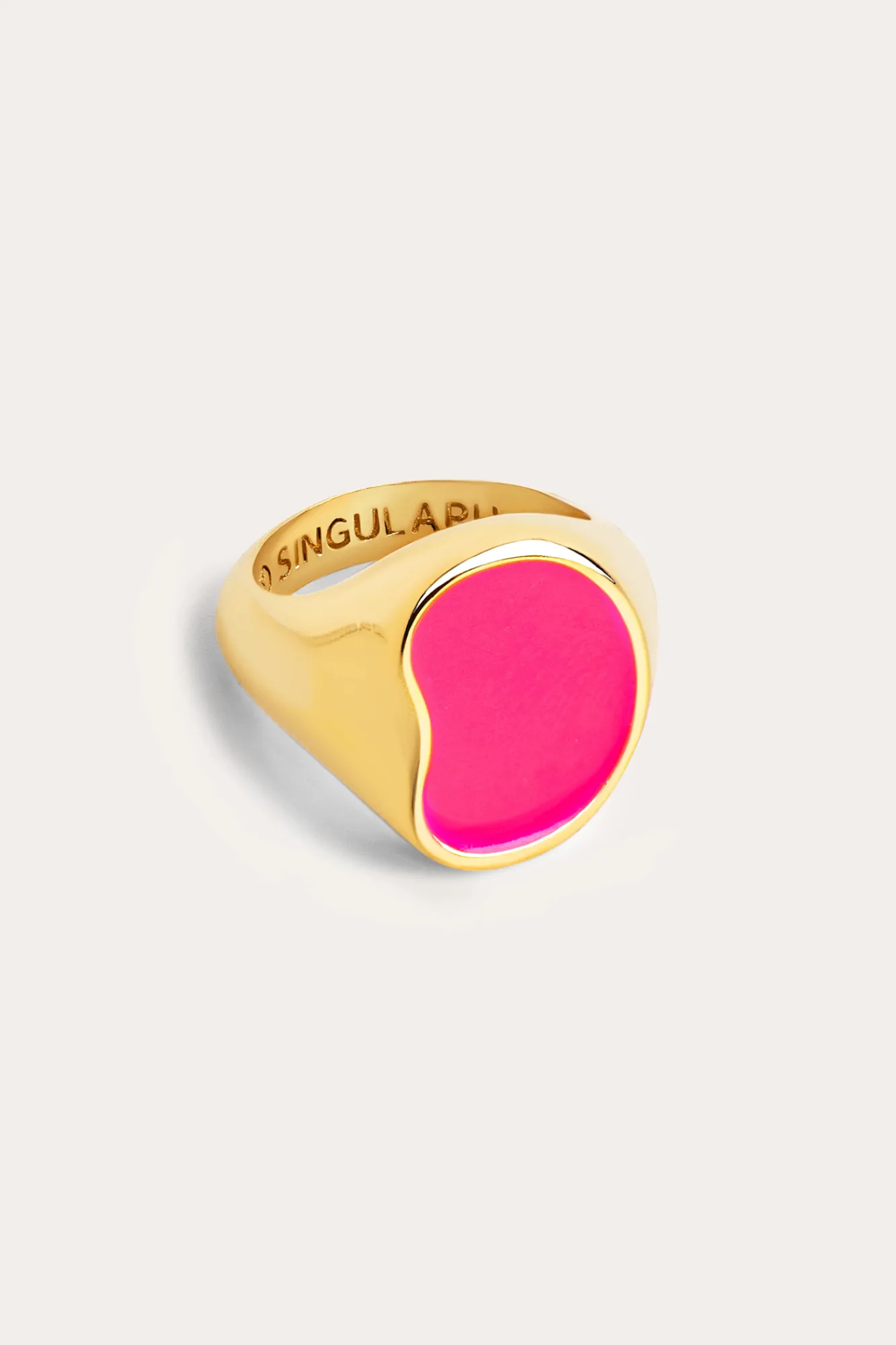 Singularu Anillo Signet Bean Neon Pink Enamel Oro Amarillo