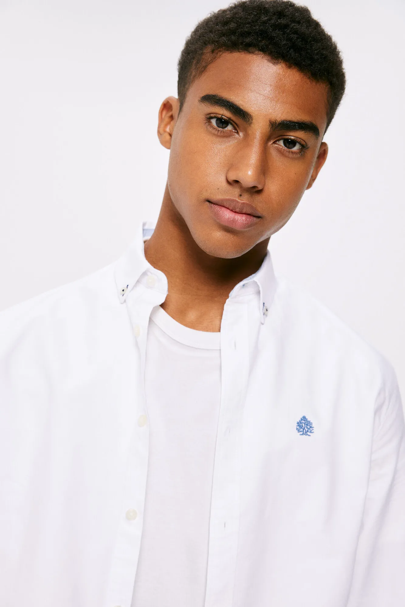 * Camisa Oxford Color Blanco
