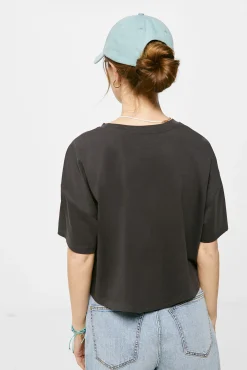 * Camiseta Gris Oscuro New