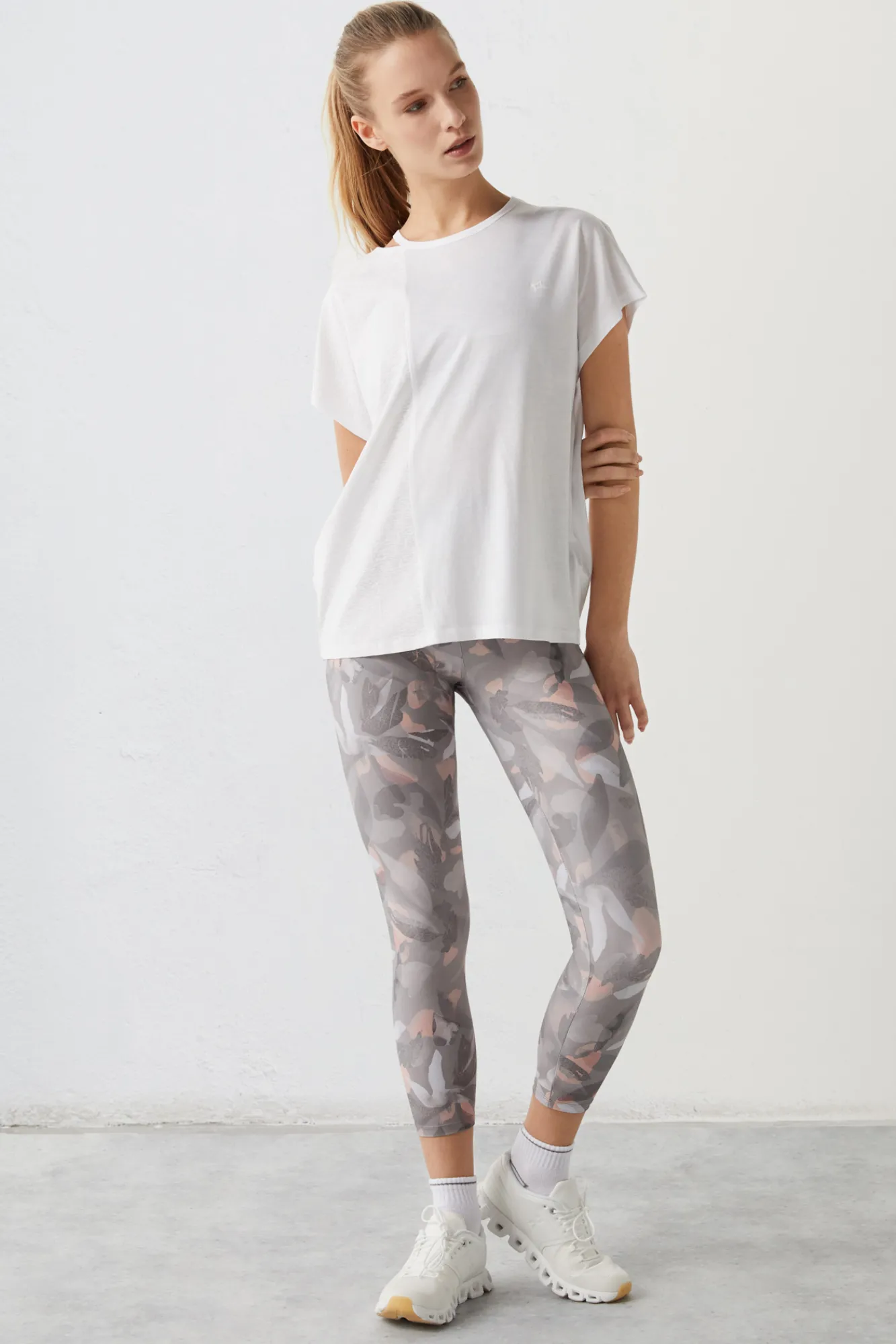 Dash and Stars Camiseta Algodon Abertura Beige Outlet