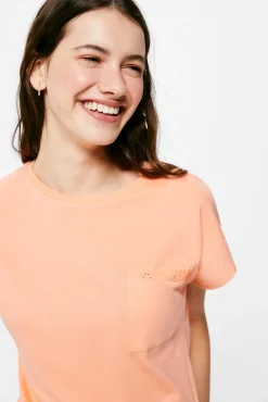 * Camiseta Bolsillo Bordado Suizo Granate Discount