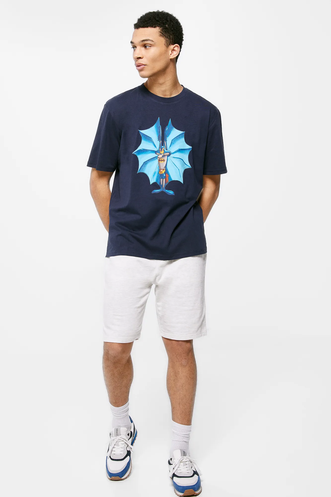 * Camiseta Coyote Batman Azul Oscuro New