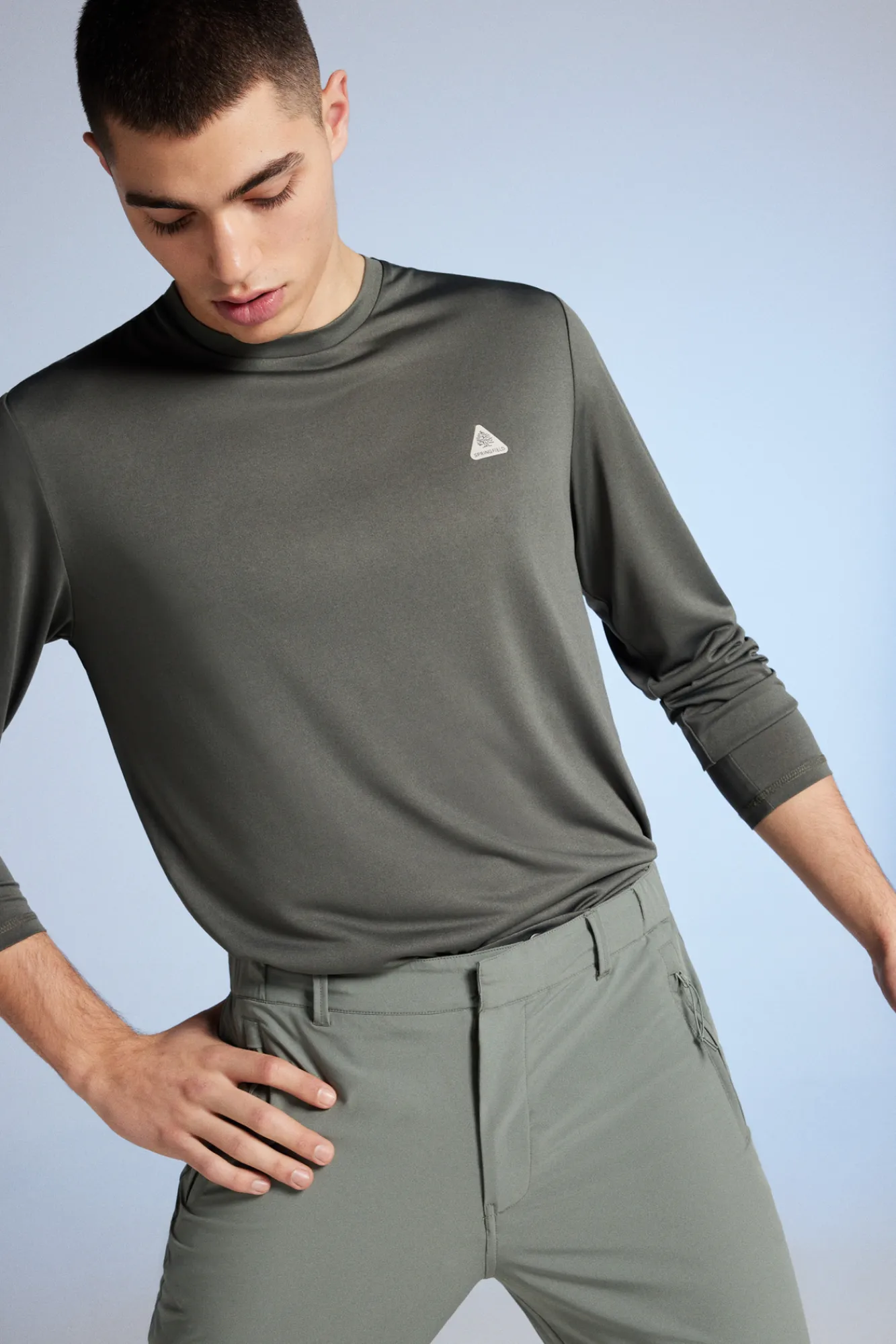 * Camiseta Oudoor Combinada Kaki Oscuro Clearance