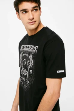 * Camiseta Scorpions Negro Hot