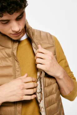 * Chaleco Acolchado Beige Hot