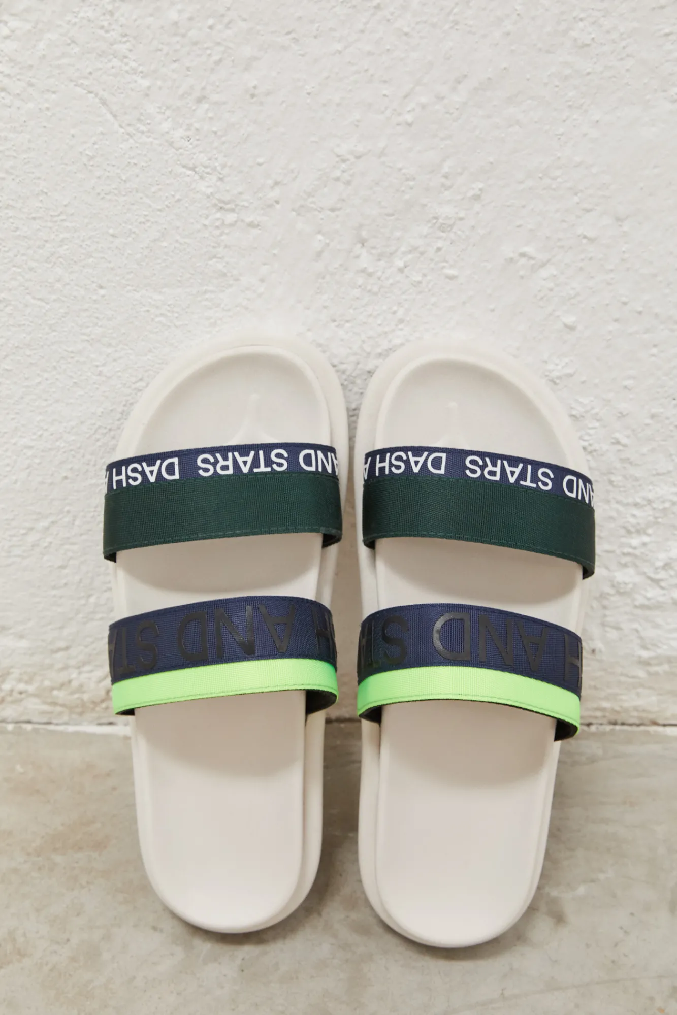 Dash and Stars Chanclas Tiras Multicolor Verde Estampado Best
