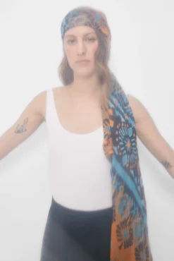 * Fular Tribal Naranja Hot