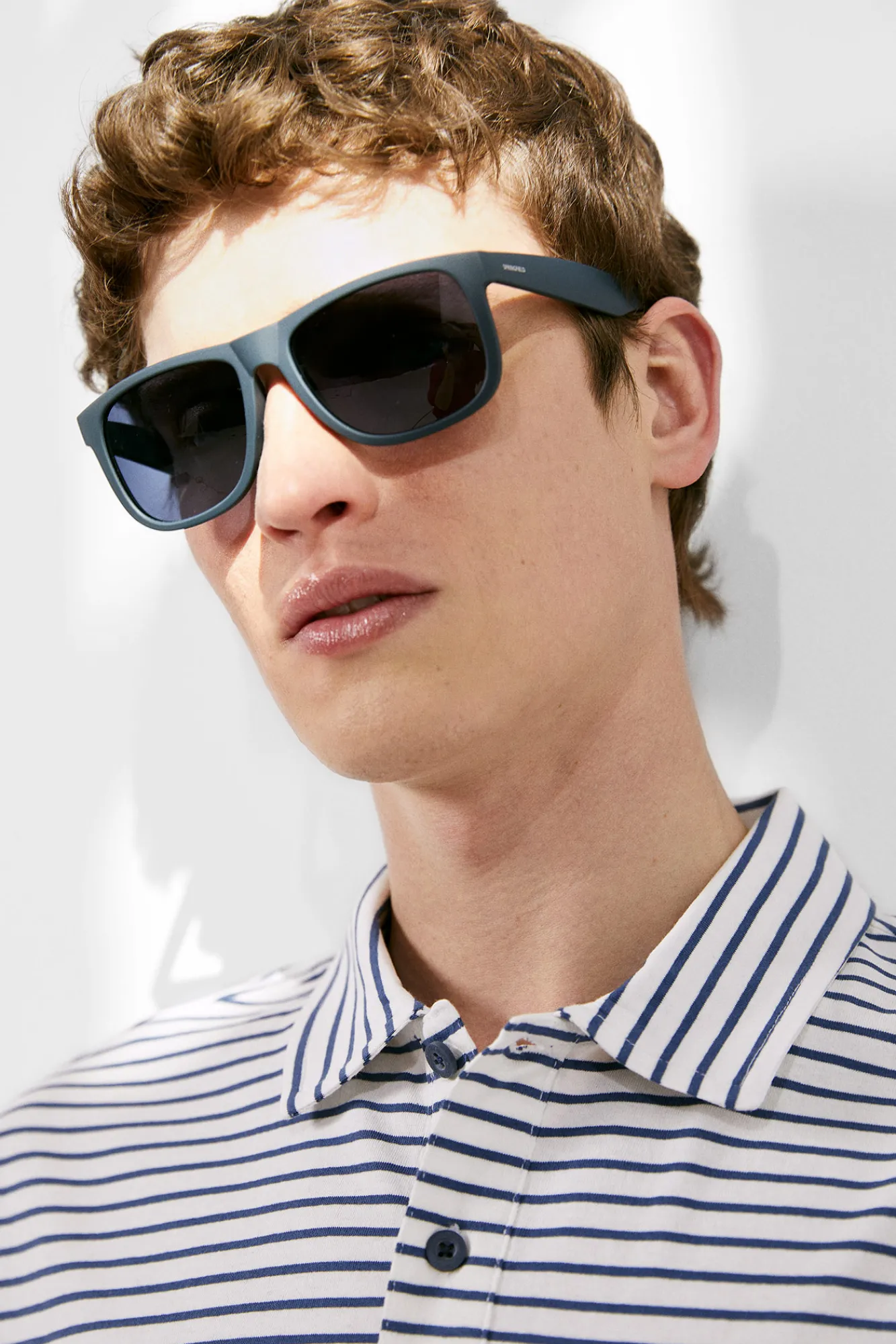 * Gafas De Sol Engomadas Monocolor Azul Oscuro Best