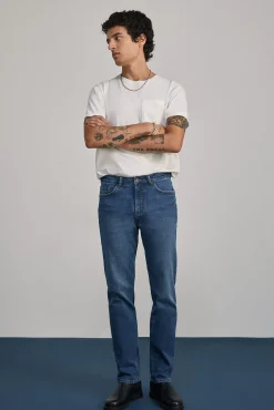 * Jeans Regular Lavado Medio Azul Medio New