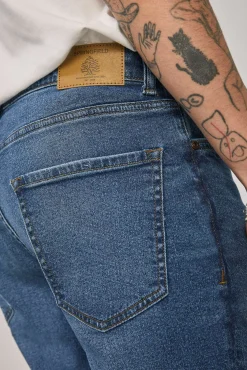 * Jeans Regular Lavado Medio Azul Medio New