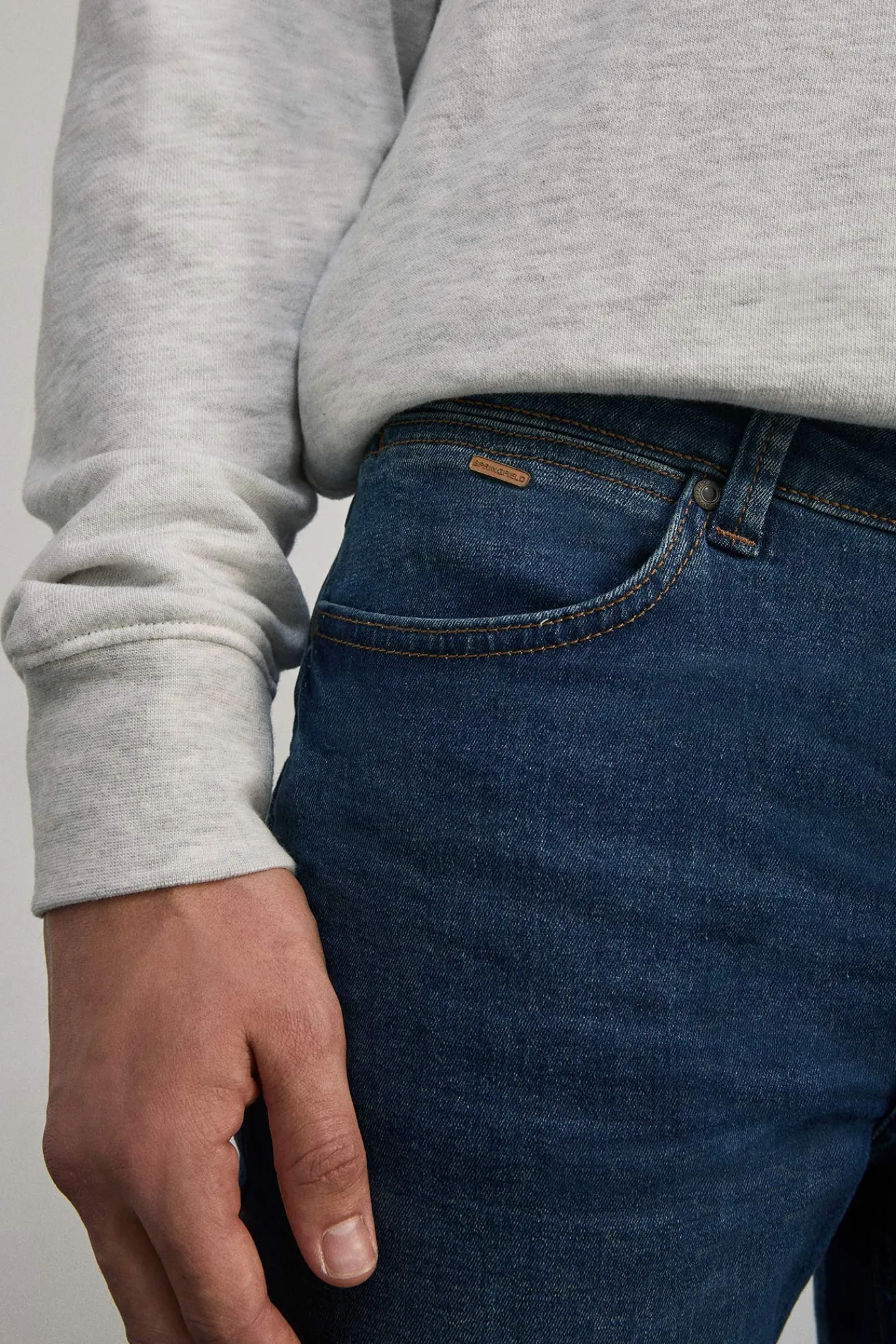 * Jeans Skinny Lavado Medio Oscuro Ensuciado Turquesa