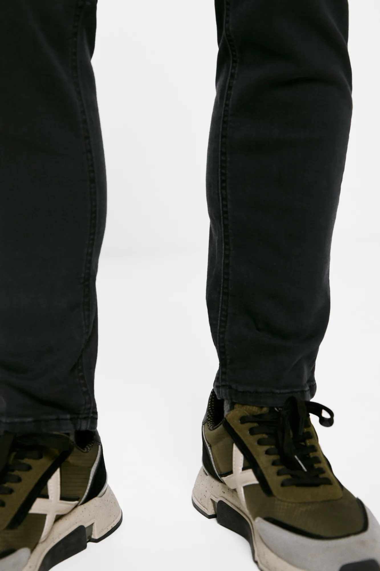 * Jeans Skinny Negro Lavado Gris Oscuro Online