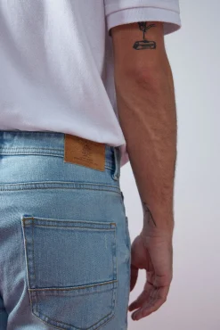 * Jeans Slim Lavado Claro Turquesa Outlet