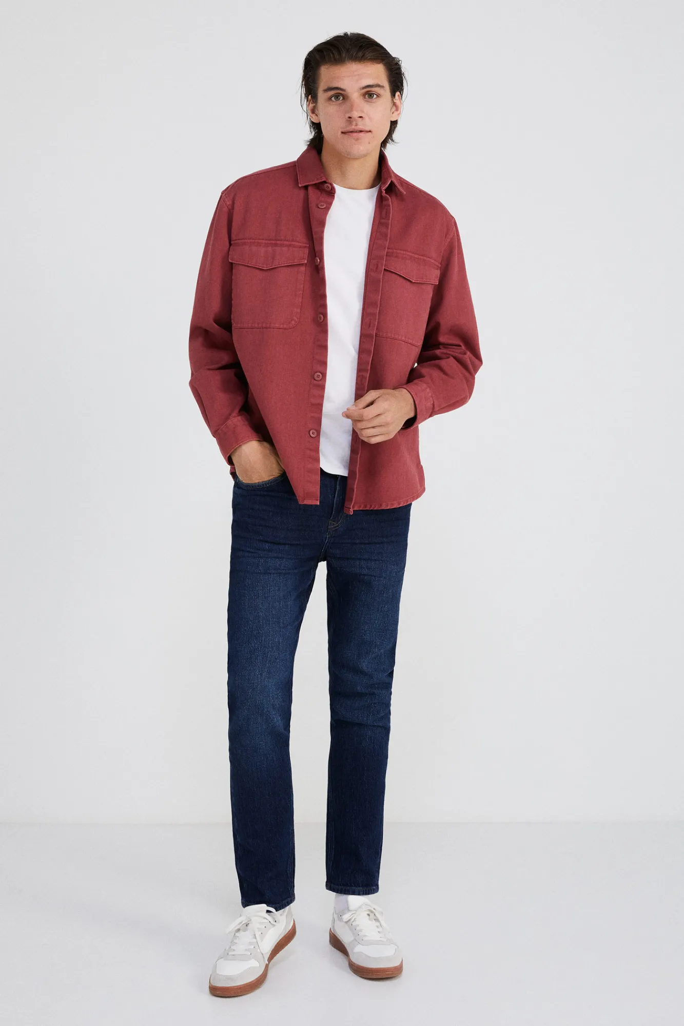 * Jeans Slim Lavado Oscuro Azul Oscuro Online