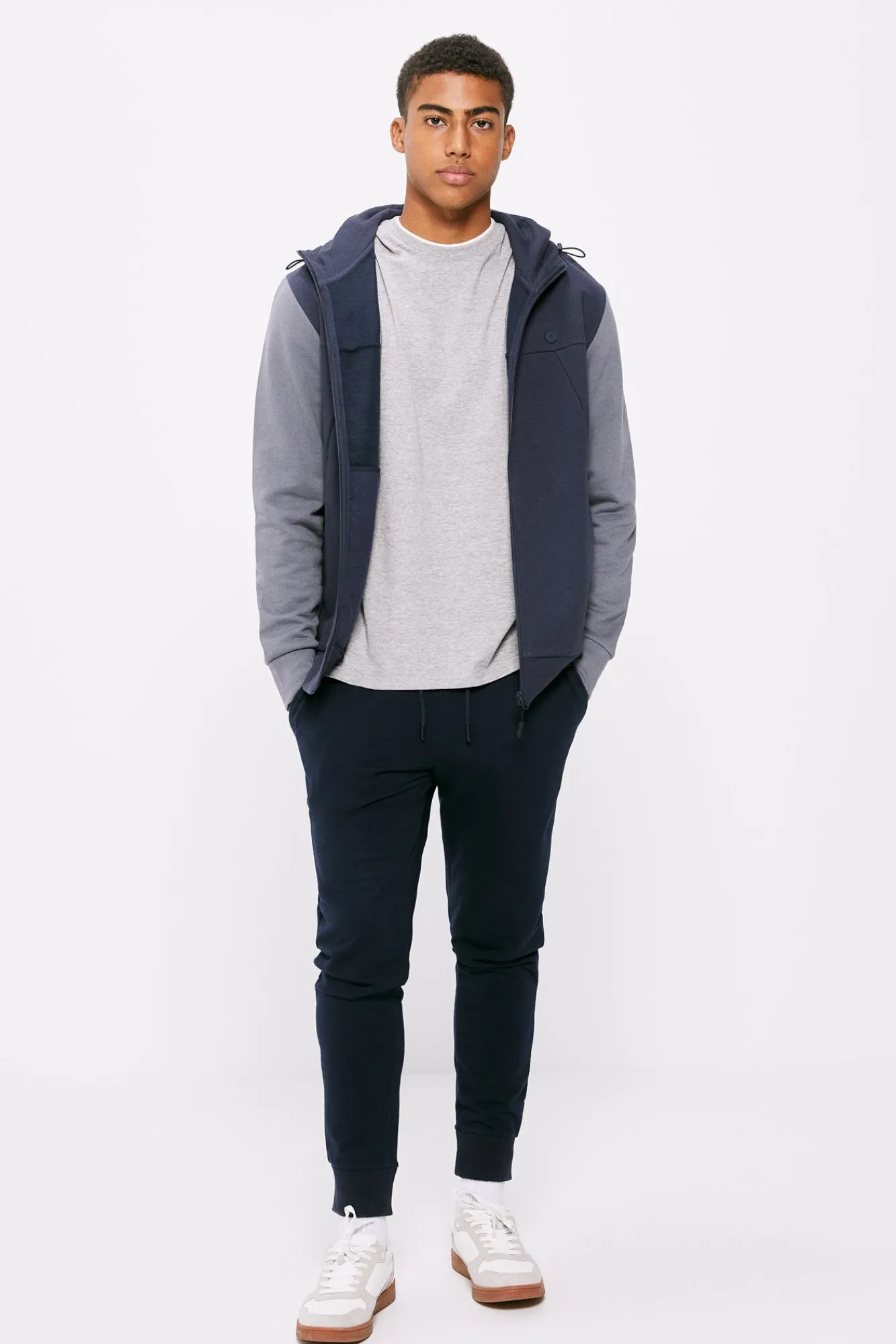 * Jogger Basico Navy New
