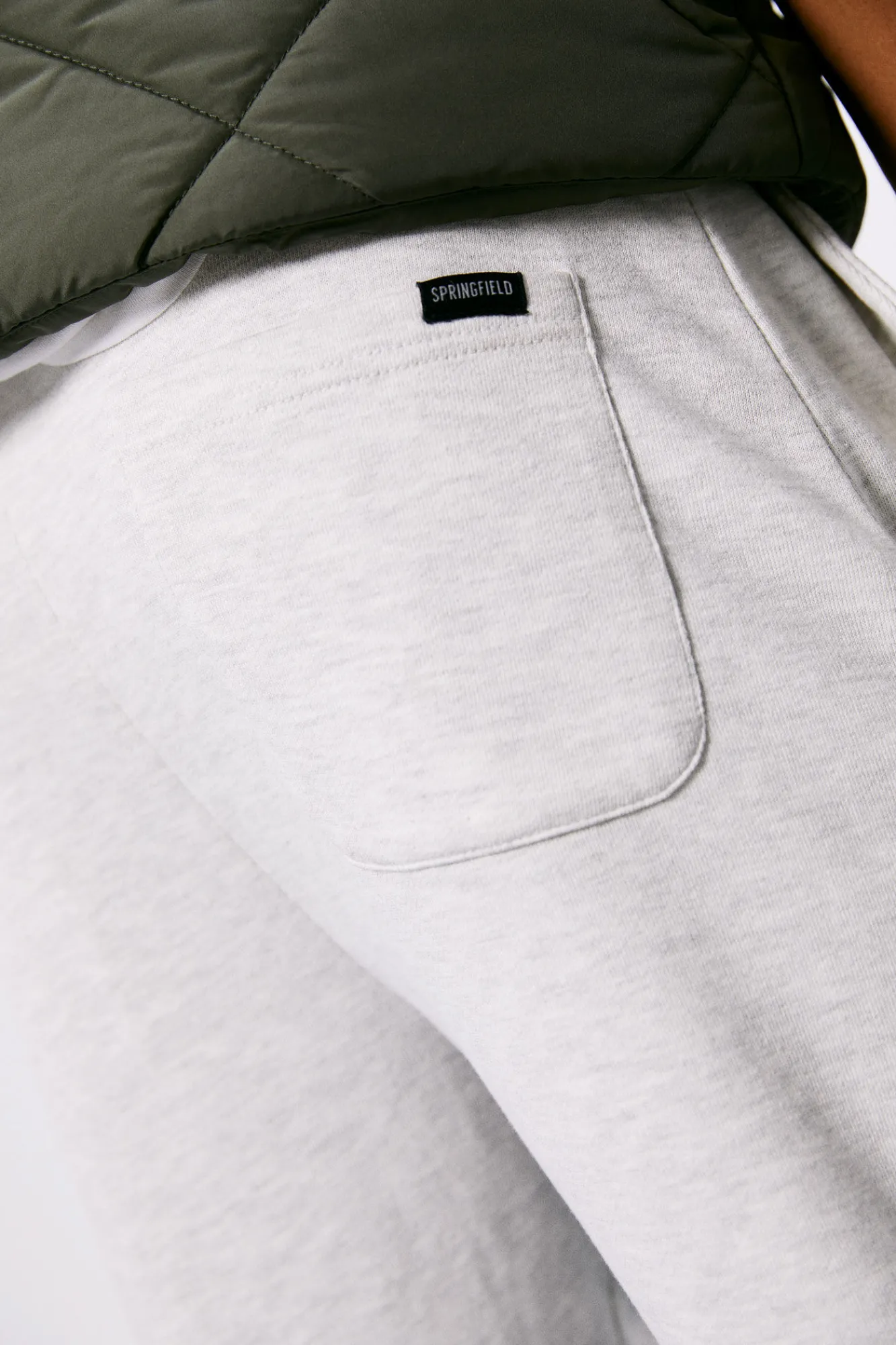 * Jogger Basico Gris Claro Clearance