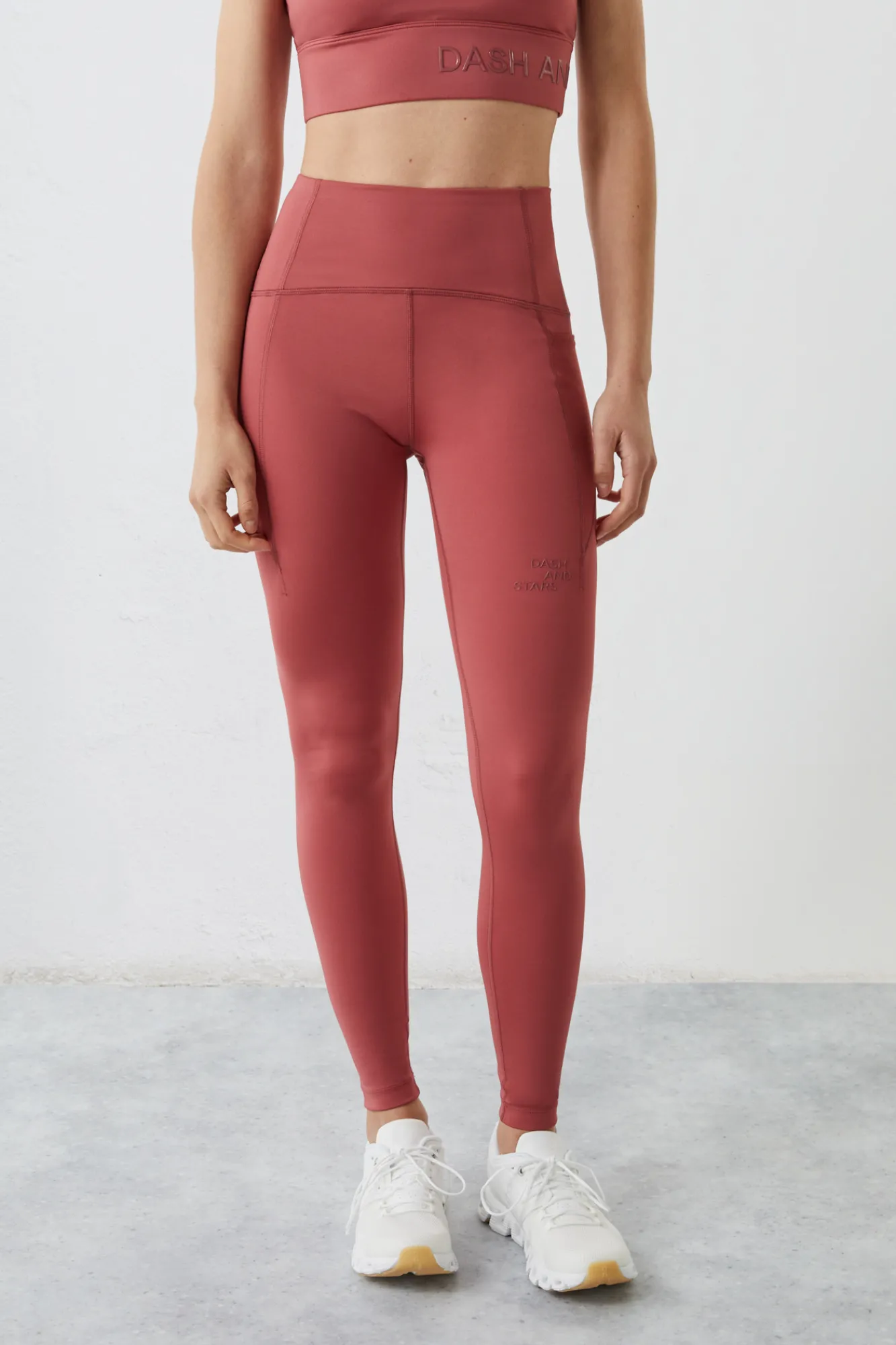 Dash and Stars Leggings Rosa 4D Stretch Rojo Sale