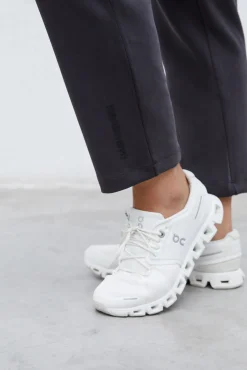 Dash and Stars Pantalon Jogger Negro Gris Hot