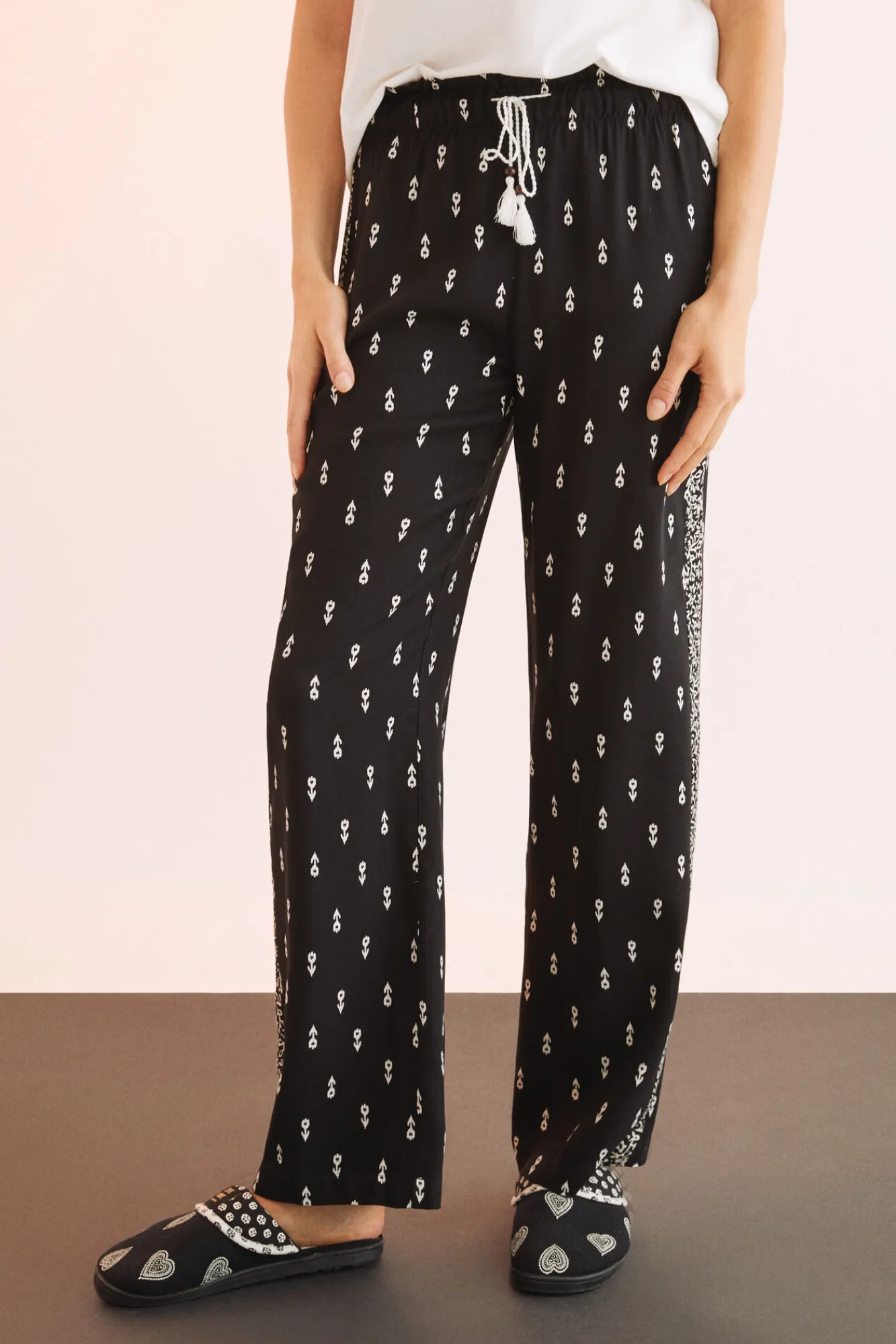 Women'secret Pantalon Viscosa Estampado Blanco Y Negro Amarillo Discount