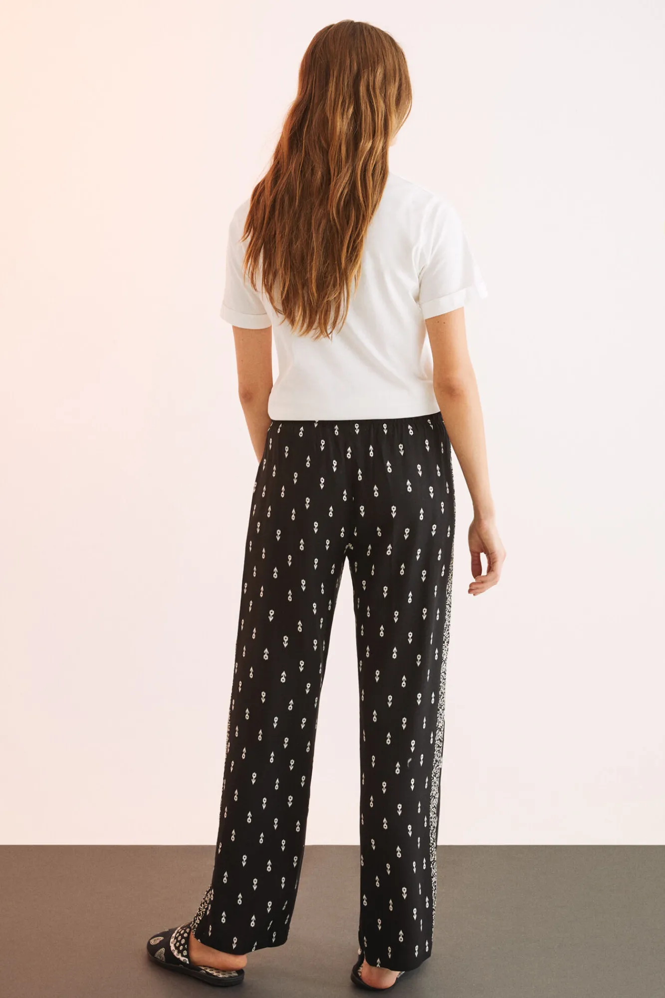 Women'secret Pantalon Viscosa Estampado Blanco Y Negro Amarillo Discount