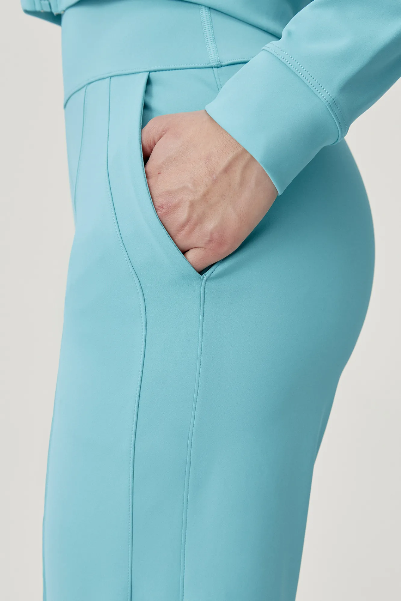 Born Living Yoga Pants Naoko Provence Turquesa