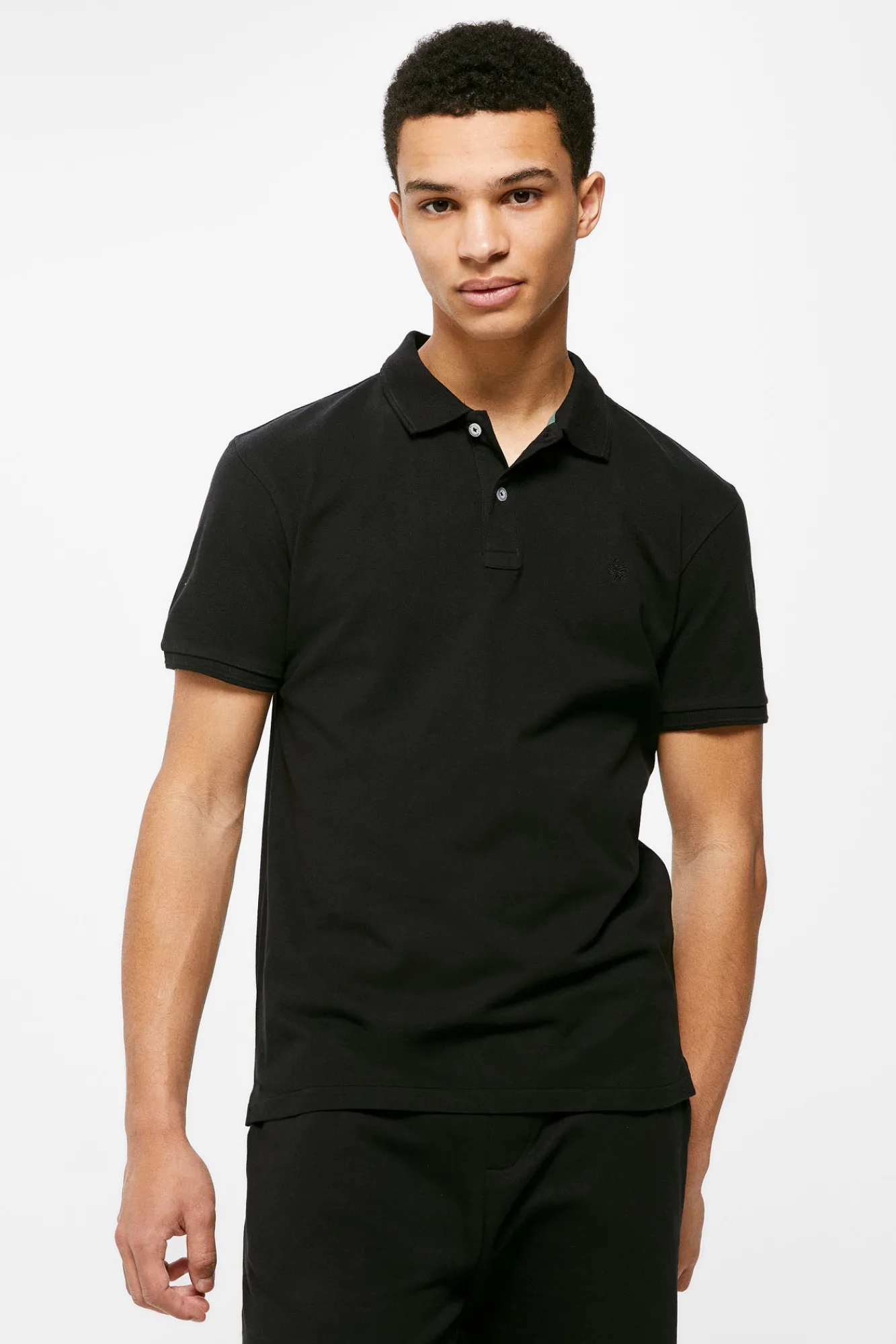 * Polo Basico Pique Slim Negro Discount
