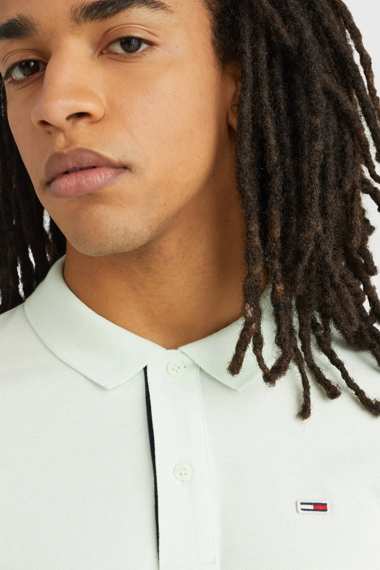 Tommy Jeans Polo De Hombre De Manga Corta . Verde Hot