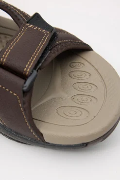 Inside Sandalia Sport Cangrejera Velc Marron Oscuro