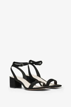 Only Sandalias Tacon Ancho Negro New