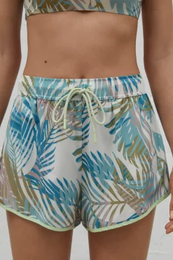 Dash and Stars Short Contraste Estampado New