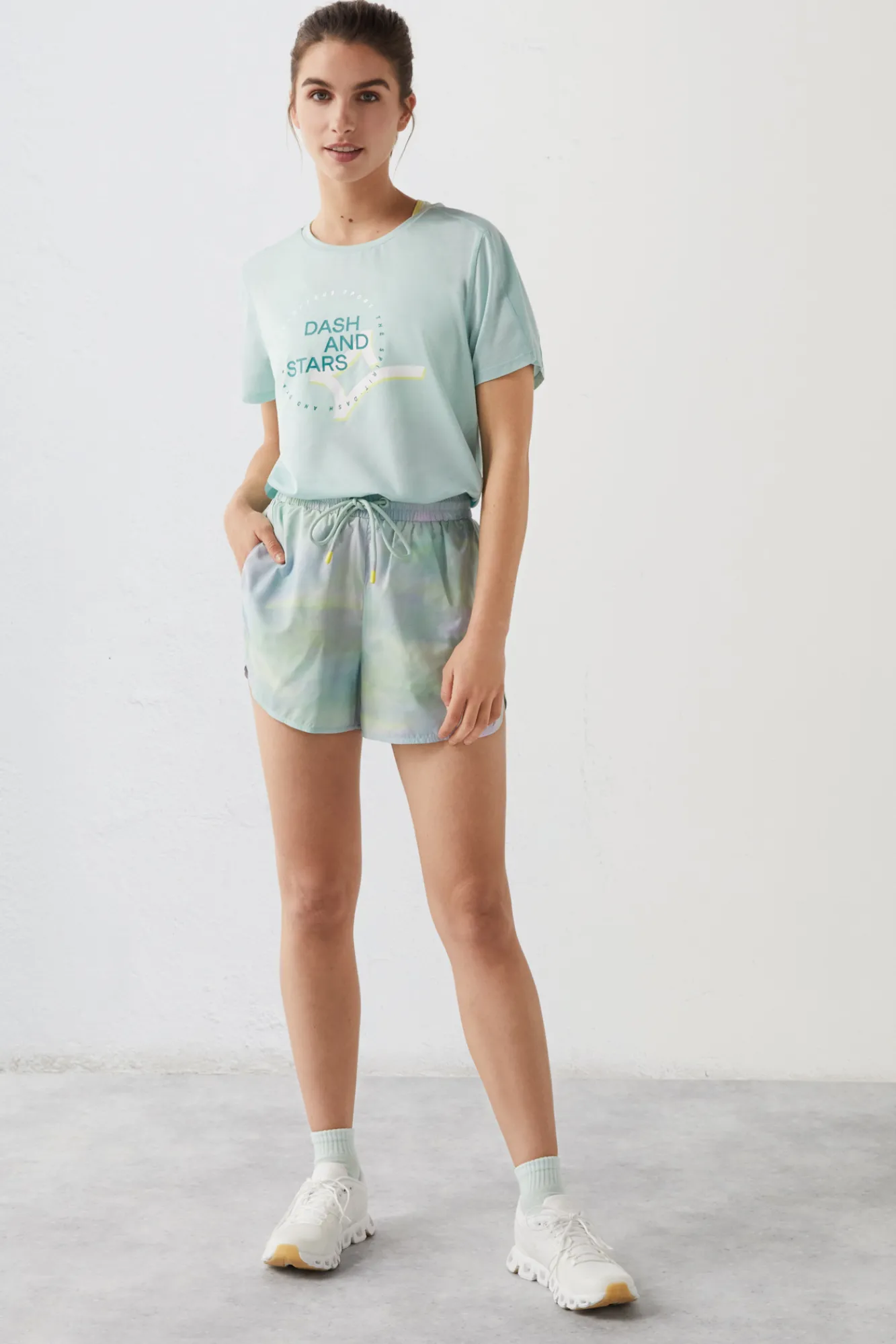 Dash and Stars Short Tecnico Estampado New