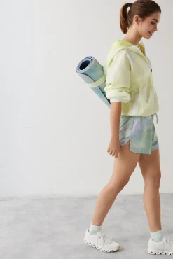Dash and Stars Short Tecnico Estampado New