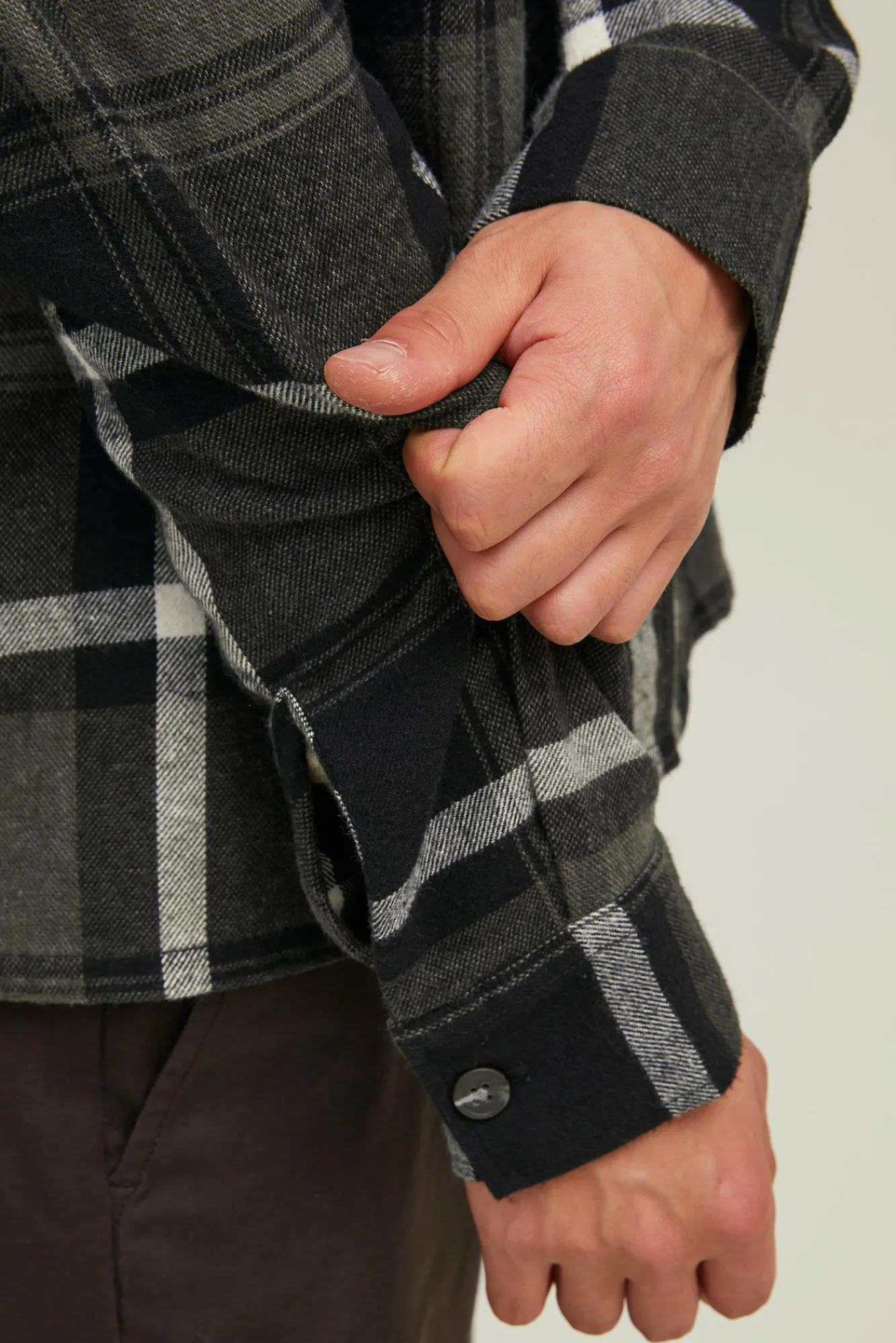 Jack & Jones Sobrecamisa Bolsillos Gris Medio