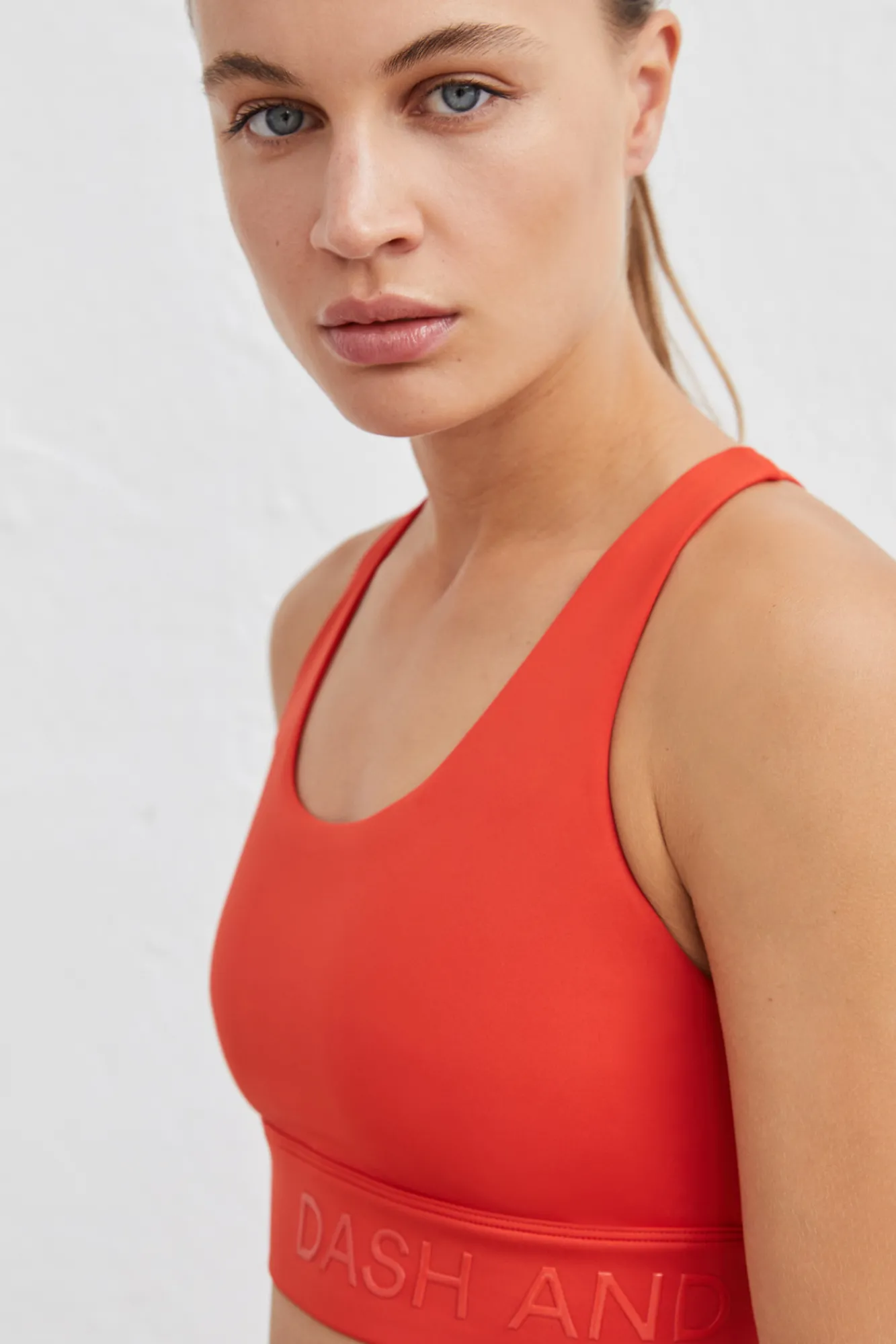 Dash and Stars Sujetador Deportivo 4D Stretch Rojo