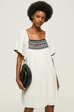 Pepe Jeans Vestido Corto Con Detalle En El Pecho. Marfil New