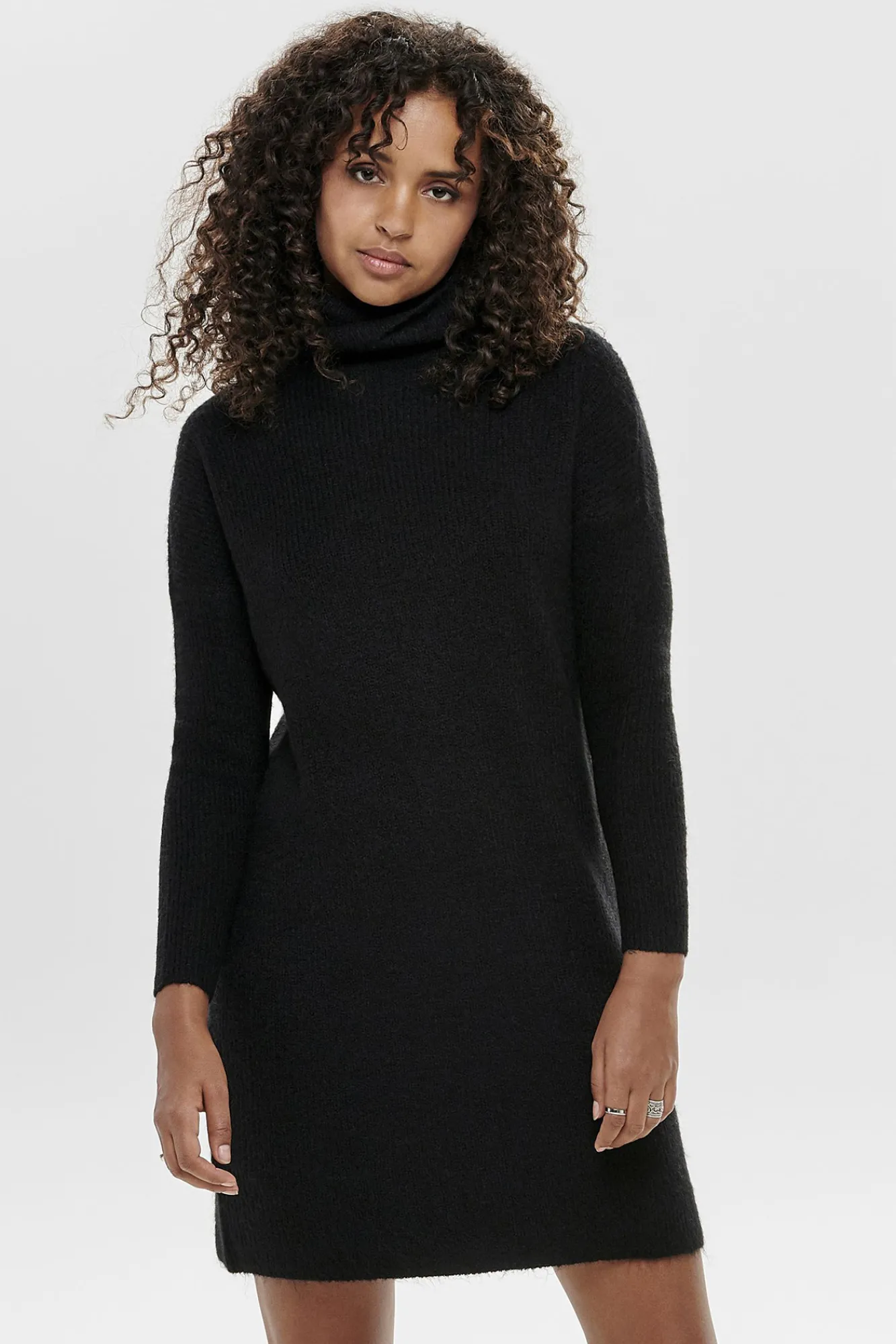 Only Vestido Corto Cuello Alto Negro New