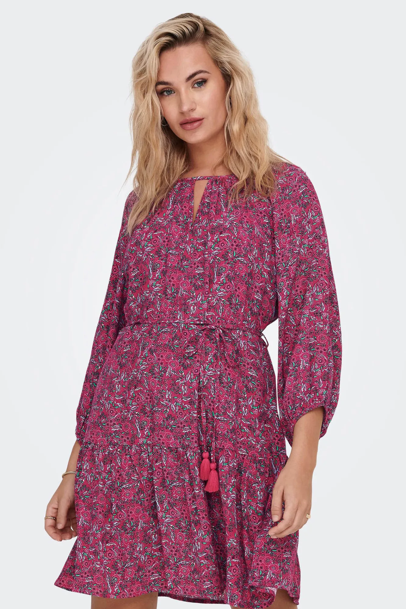 Only Vestido Corto Estampado Rojo Hot