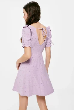 * Vestido Corto Estructura Morado Online