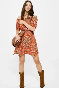 * Vestido Corto Goma Escote Rojo Online