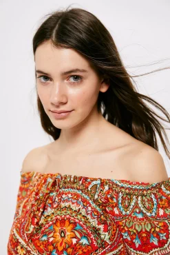 * Vestido Corto Goma Escote Rojo Online