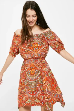 * Vestido Corto Goma Escote Rojo Online