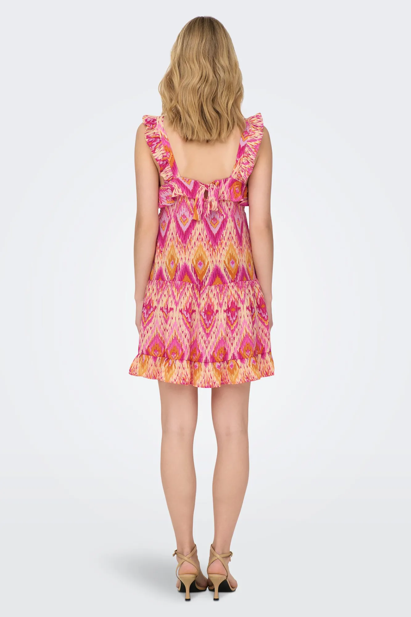 Only Vestido Corto Tirantes Con Volante Rosa Hot