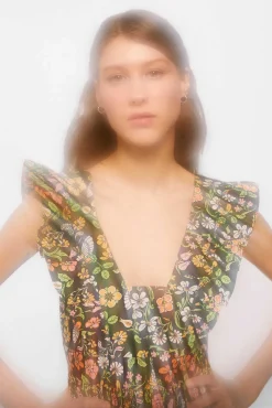* Vestido Corto Volantes Volumen Negro Discount