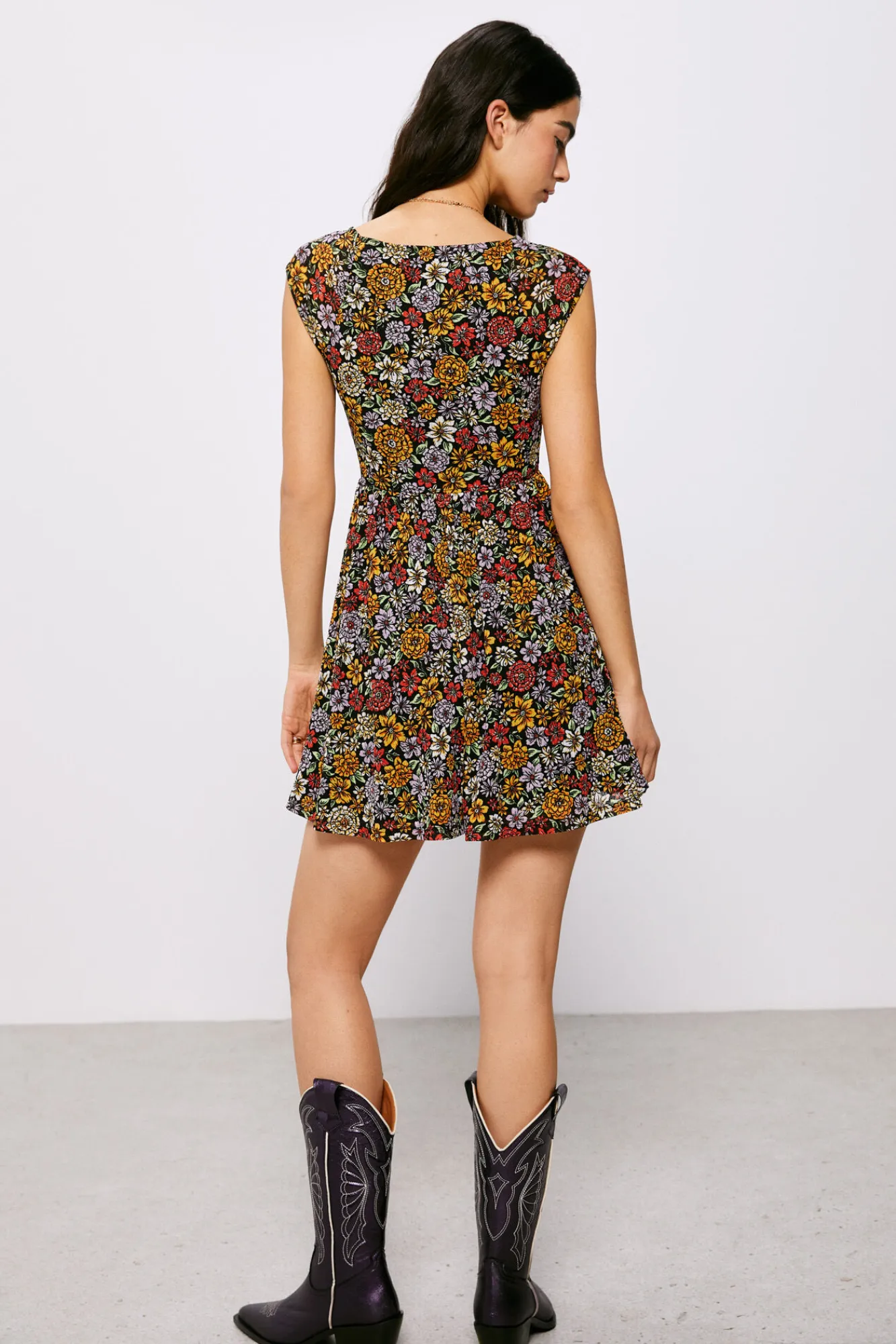 High Spirits Vestido Doris Negro Hot