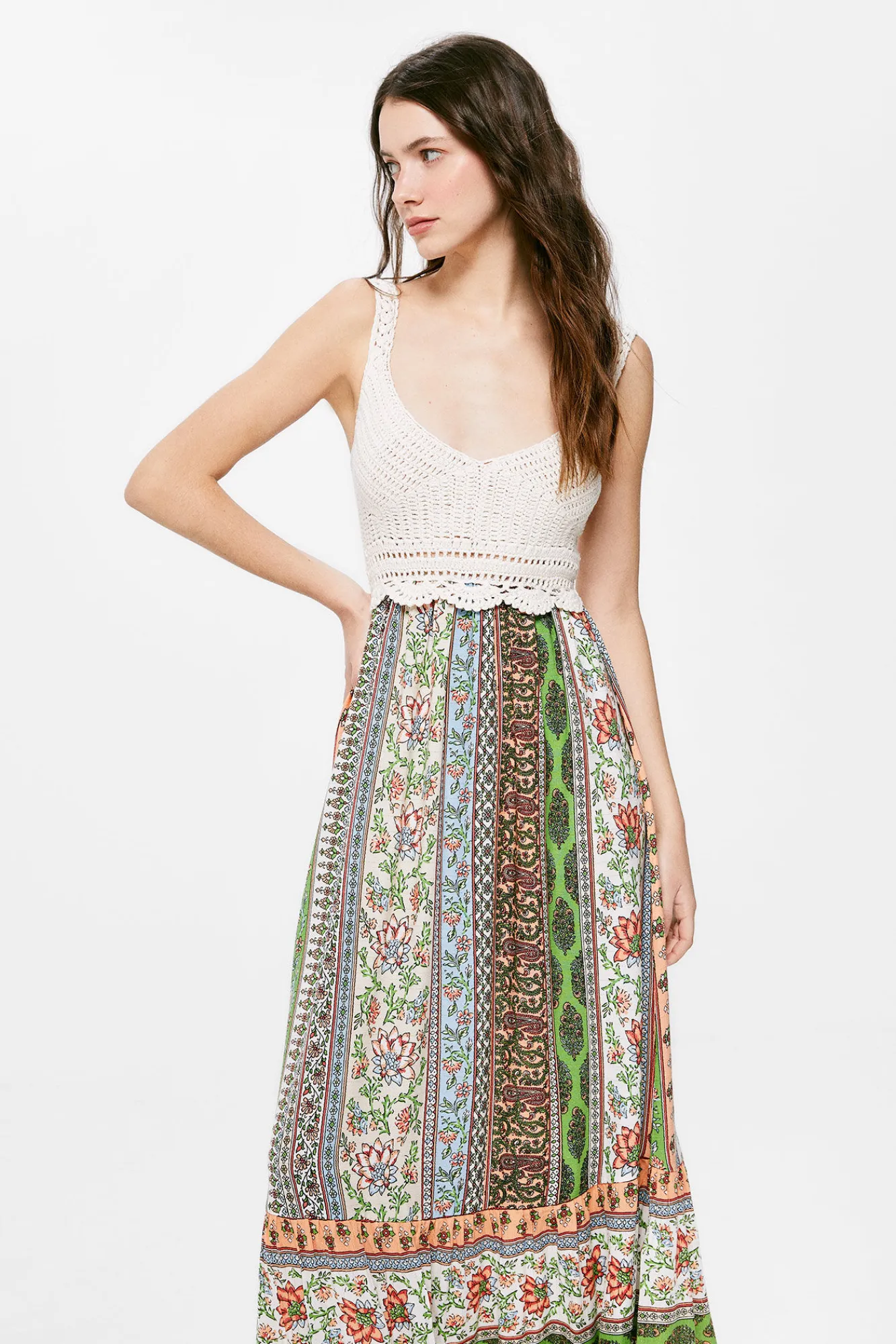 * Vestido Midi Crochet Combinado Marron