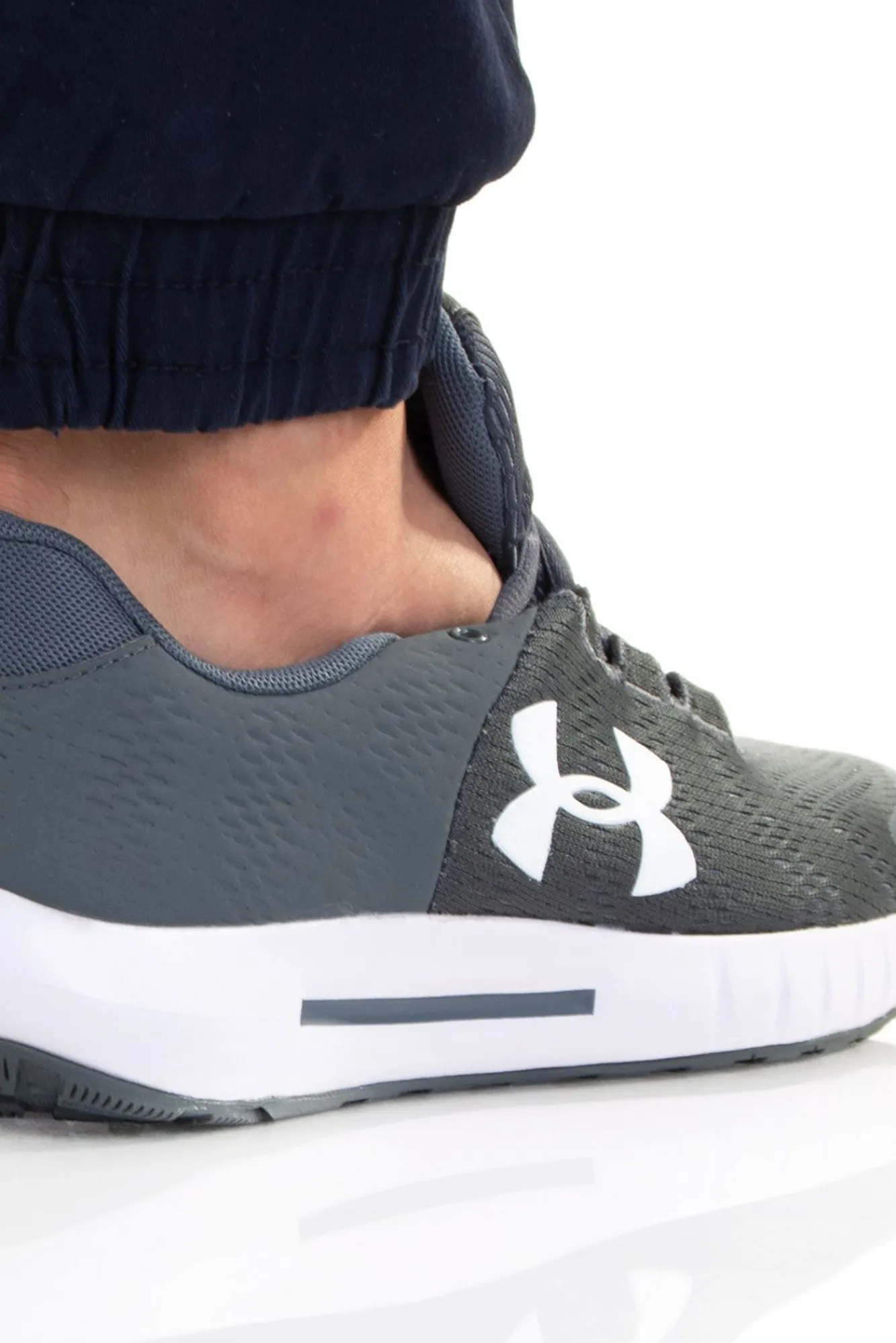 Under Armour Zapatilla Under Amour Micro G Pursuit Bp Gris Medio